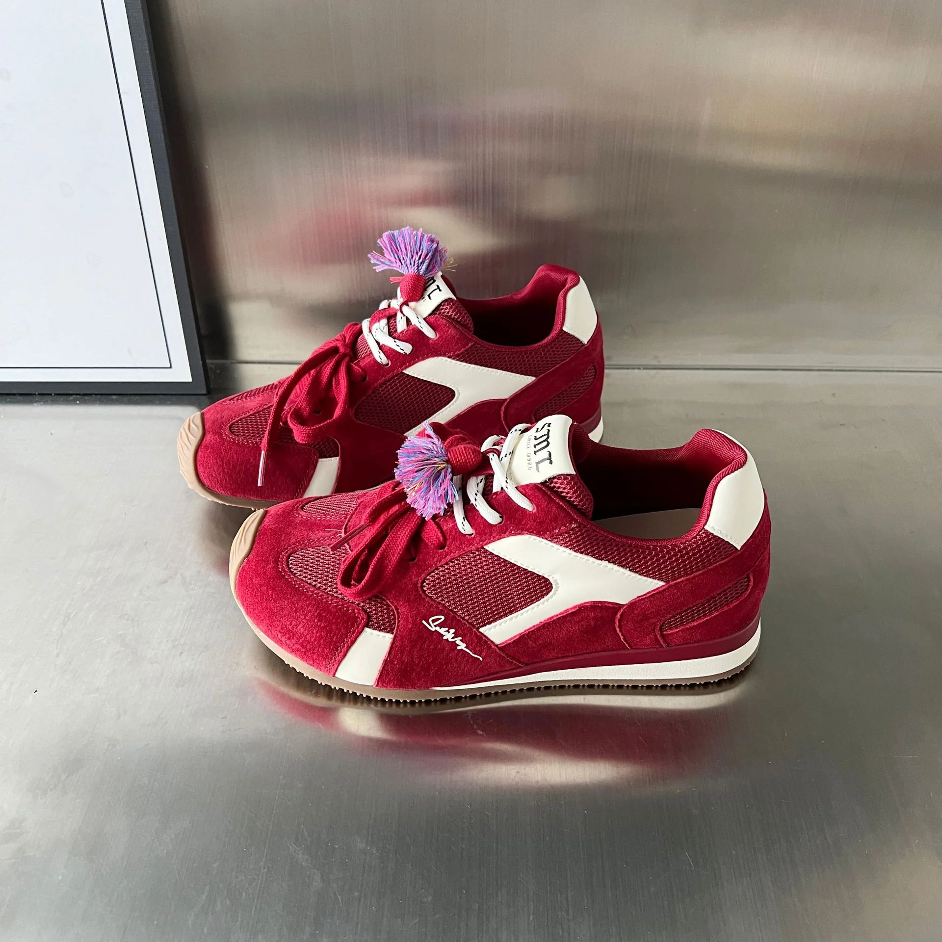 Damen Sportliche Sneakers mit modischem Design und atmungsaktiver Struktur Heidi Mode - Image 2