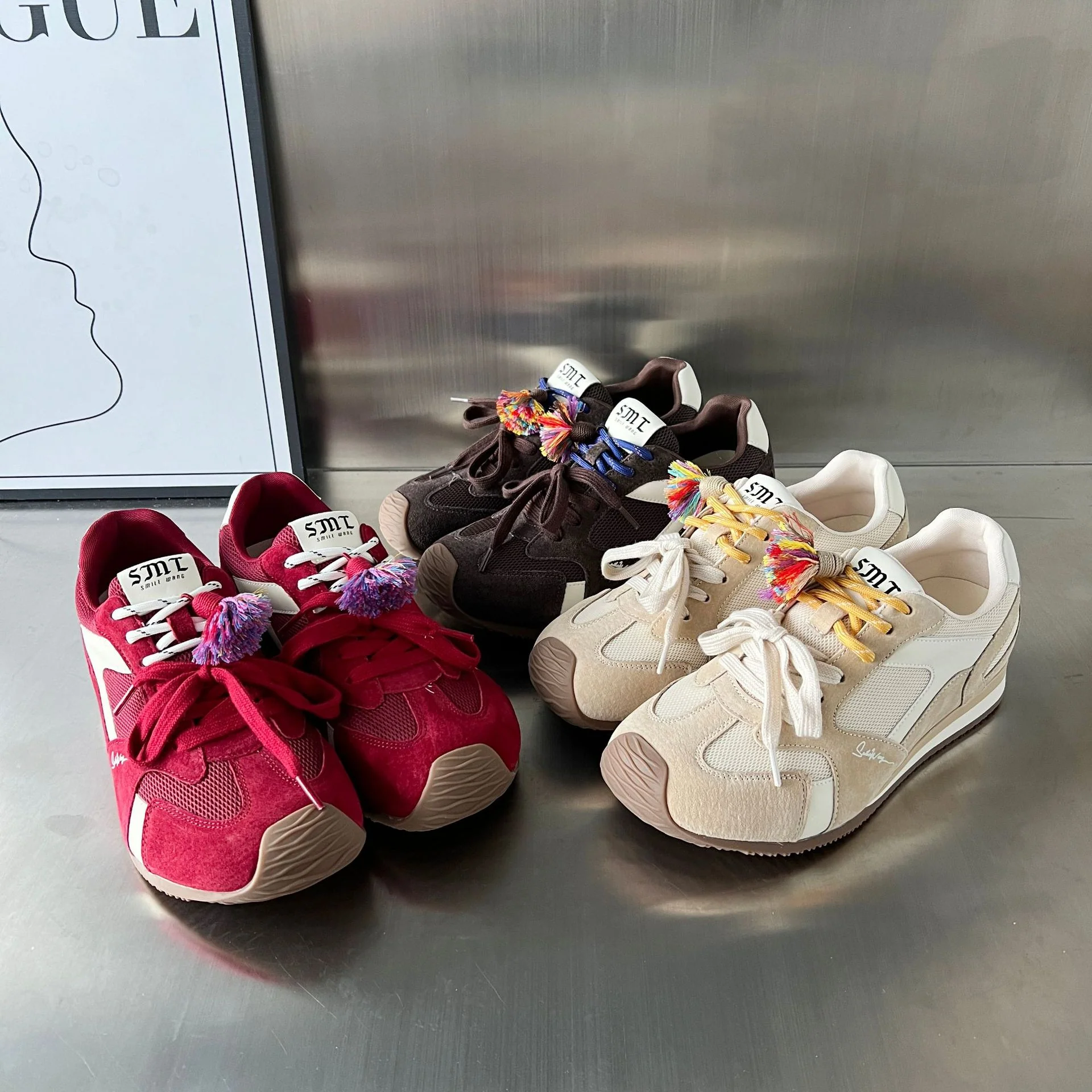 Damen Sportliche Sneakers mit modischem Design und atmungsaktiver Struktur Heidi Mode - Image 4