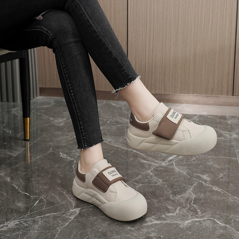 Damen Sportliche Sneakers mit modischem Klettverschluss Heidi Mode - Image 3