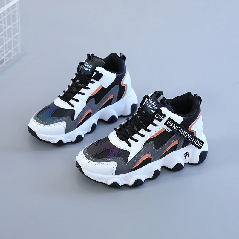 Damen sportliche Sneakers mit modischem Metallic-Design und dämpfender Sohle Heidi Mode - Image 8