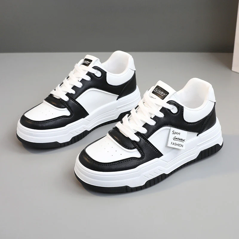 Damen Sportliche Sneakers mit robustem Obermaterial und dämpfendem Sohlenprofil Heidi Mode - Image 7