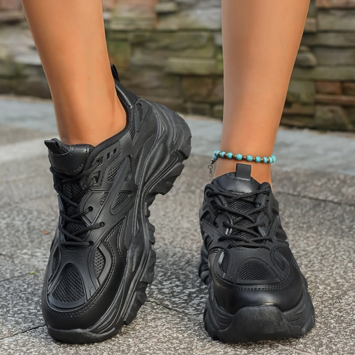Damen Sportliche Sneakers mit rutschfester Sohle und atmungsaktivem Obermaterial Heidi Mode - Image 2