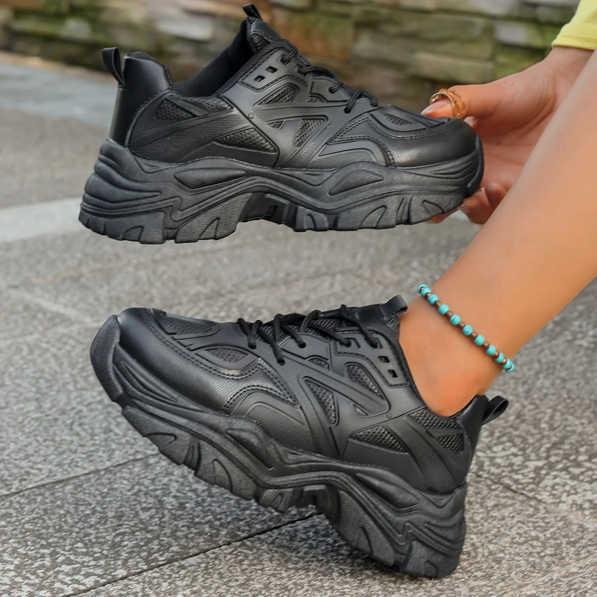 Damen Sportliche Sneakers mit rutschfester Sohle und atmungsaktivem Obermaterial Heidi Mode - Image 4