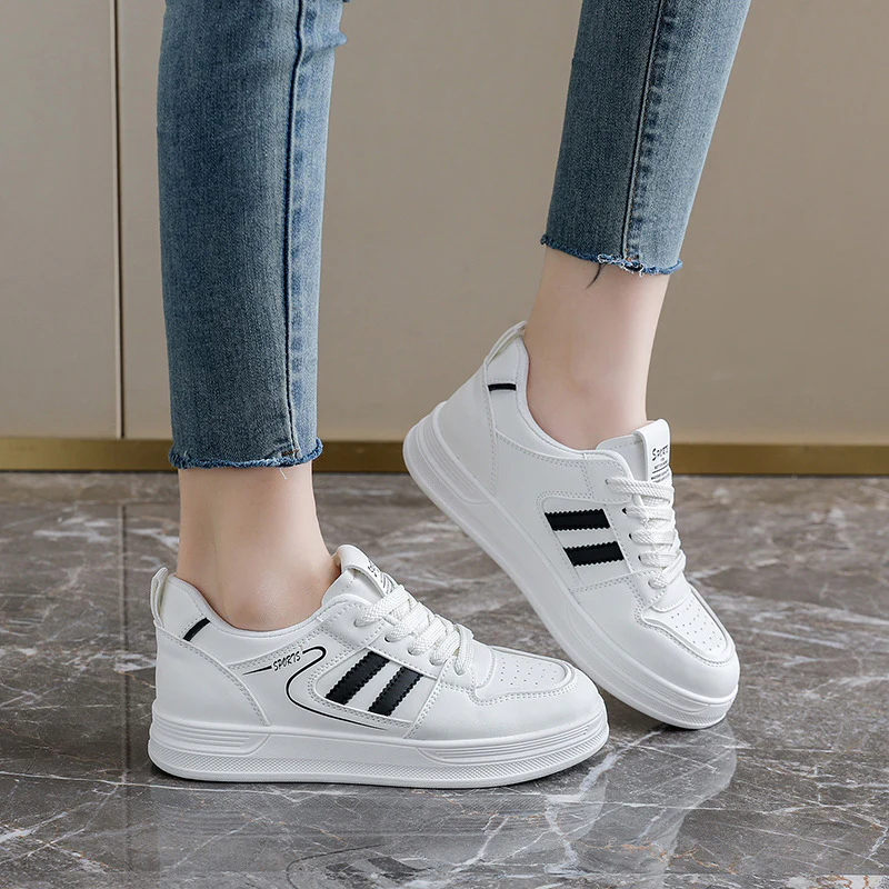 Damen sportliche Sneakers mit rutschfester Sohle und atmungsaktivem Obermaterial Heidi Mode - Image 3