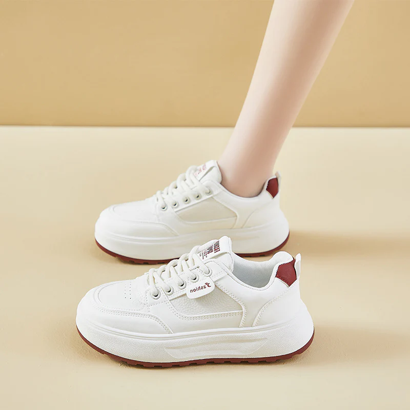Damen sportliche Sneakers mit rutschfester Sohle und atmungsaktiver Konstruktion Heidi Mode - Image 8