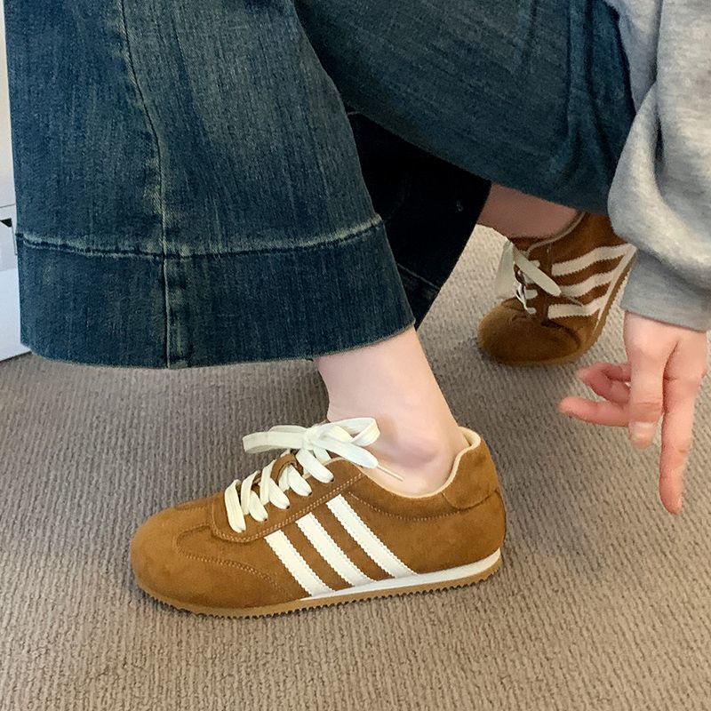 Damen Sportliche Sneakers mit rutschfester Sohle und weichem Obermaterial Heidi Mode - Image 4