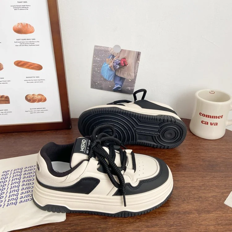 Damen Sportliche Sneakers mit stabiler Sohle und atmungsaktiver Oberflächenstruktur Heidi Mode - Image 2