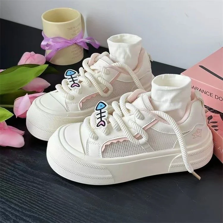 Damen Sportliche Sneakers mit strapazierfähigem Mesh-Obermaterial und buntem Sneaker-Sock Heidi Mode - Image 2