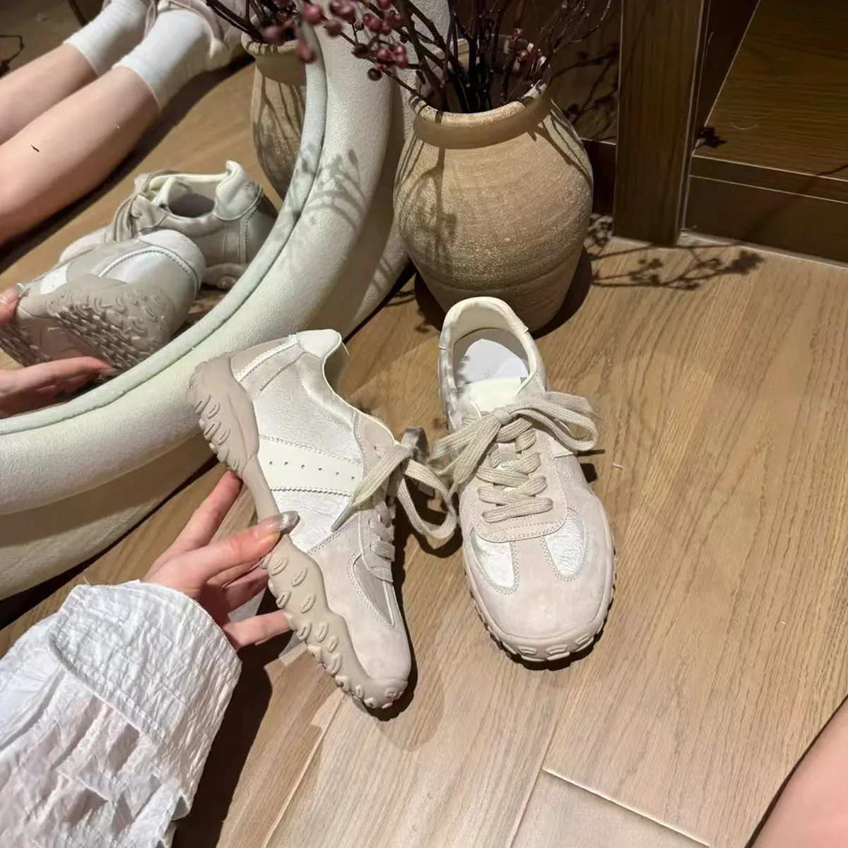 Damen Sportliche Sneakers mit strapazierfähigem Obermaterial und innovativer Dämpfung Heidi Mode - Image 8