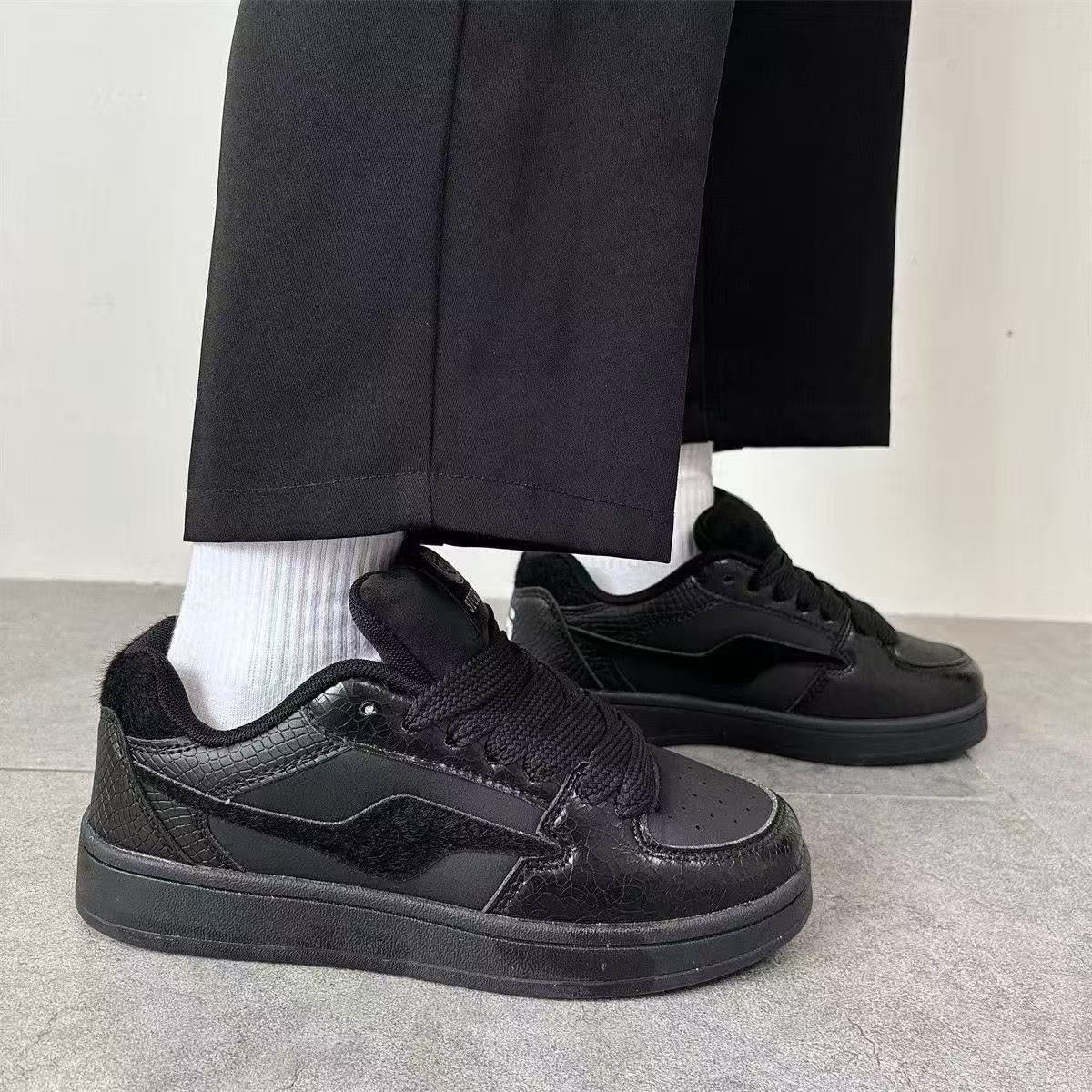 Damen Sportliche Sneakers mit strukturiertem Obermaterial und rutschfester Sohle Heidi Mode - Image 6