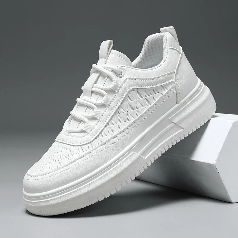 Damen Sportliche Sneakers mit strukturierter Oberfläche und rutschfester Sohle Heidi Mode - Image 2