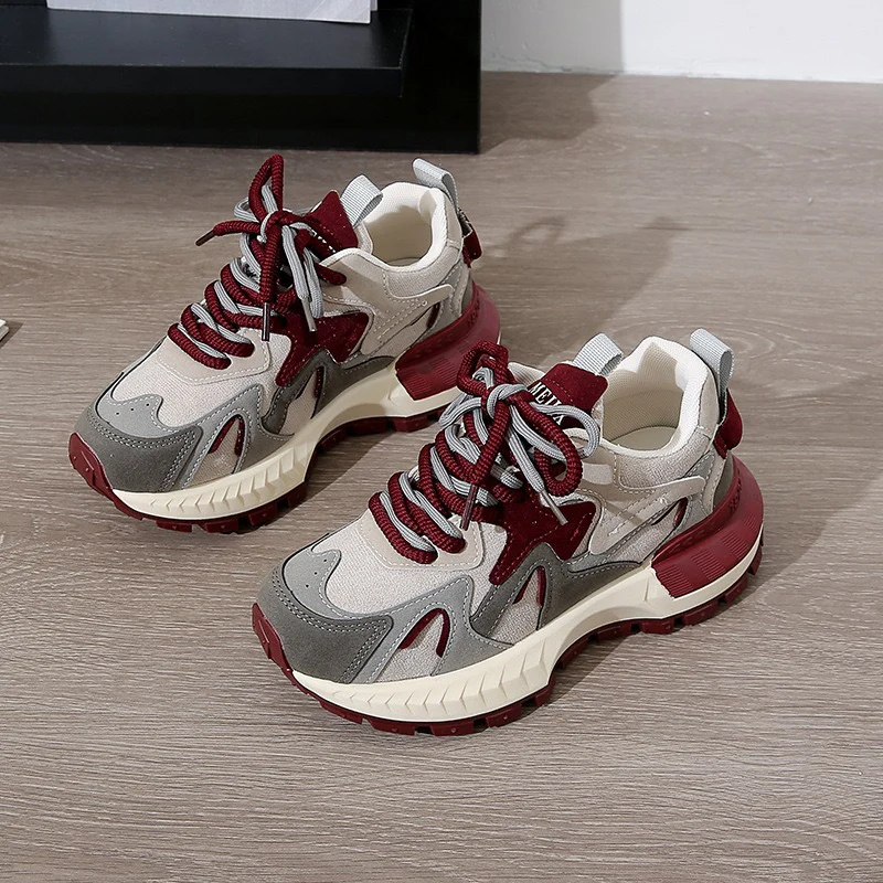 Damen Sportliche Sneakers mit trendigem Design von Heidi Mode - Image 4