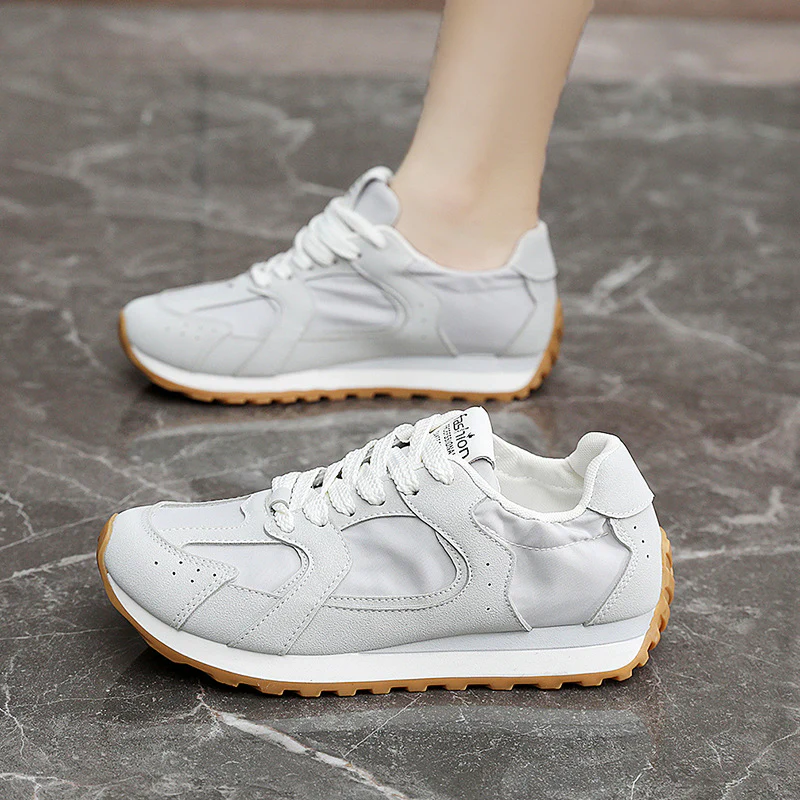 Damen sportliche Sneakers mit verstärktem Dämpfungssystem Heidi Mode - Image 3