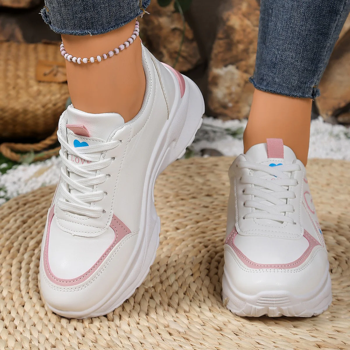 Damen Sportliche Sneakers mit verstärkter Dämpfung und modischem Design Heidi Mode - Image 2