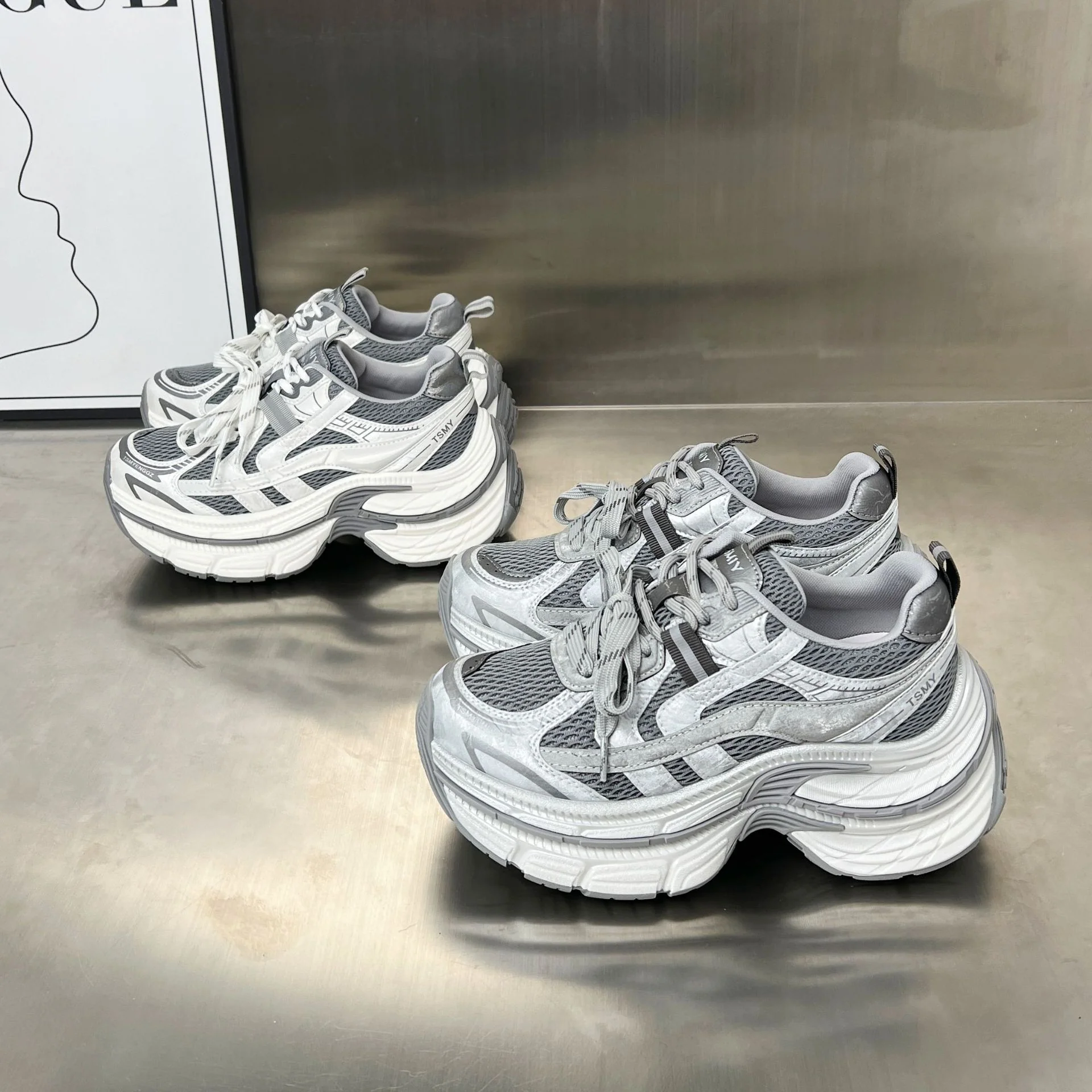 Damen Sportliche Sneakers mit vollständig atmungsaktiver Mesh-Oberfläche und innovativem Dämpfungssystem Heidi Mode - Image 3