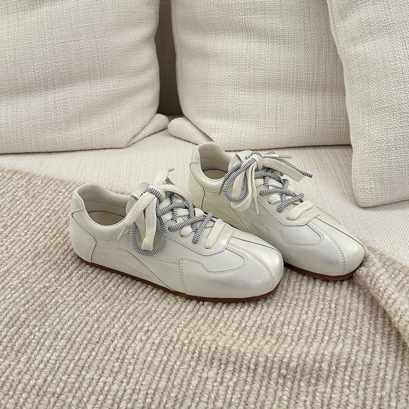Damen Sportliche Sneakers mit weichem Obermaterial und rutschfester Sohle Heidi Mode - Image 6