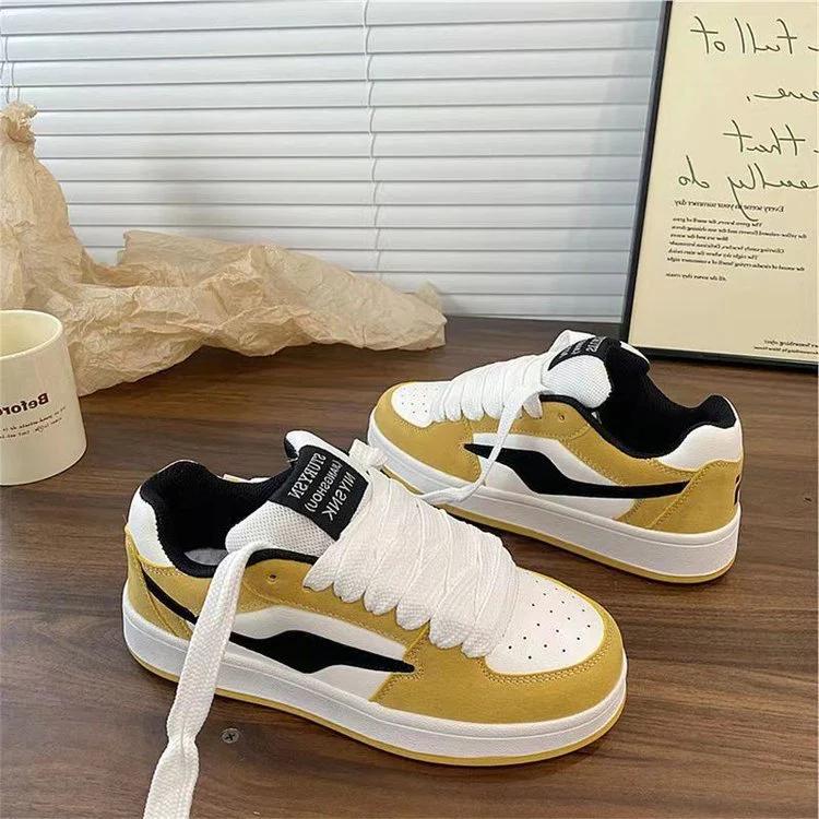 Damen Sportliche Sneakers mit weichem Veloursleder und atmungsaktiven Einsätzen Heidi Mode - Image 5