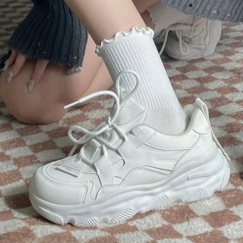 Damen Sportliche Sneakers mit zehenverstärkendem Design und atmungsaktiver Oberflächenstruktur Heidi Mode - Image 4