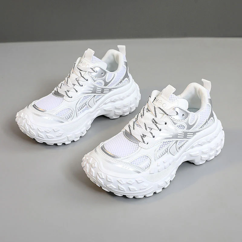 Damen Sportliche Trail-Sneaker mit doppellagiger Gummisohle und atmungsaktiver Mesh-Oberfläche Heidi Mode - Image 2