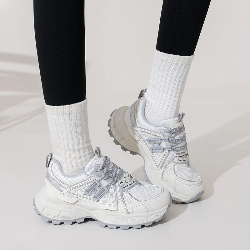 Damen Sportliche Trail-Sneaker mit ergonomischem Design und innovativer Dämpfung Heidi Mode - Image 4