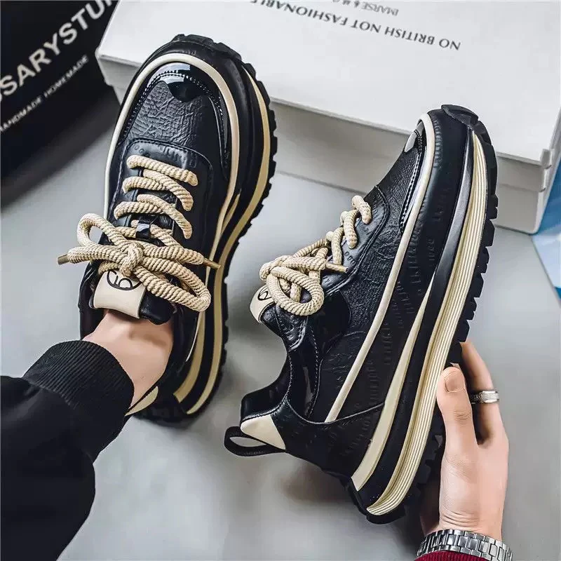 Damen Sportliche Trend Sneakers mit dämpfender Sohle und strapazierfähigem Obermaterial Heidi Mode - Image 4