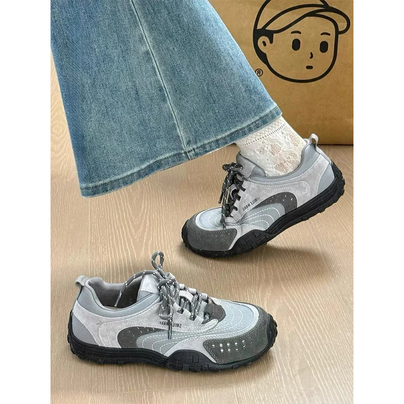 Damen Sportliche und atmungsaktive Sneakers mit rutschfester Sohle Heidi Mode - Image 6