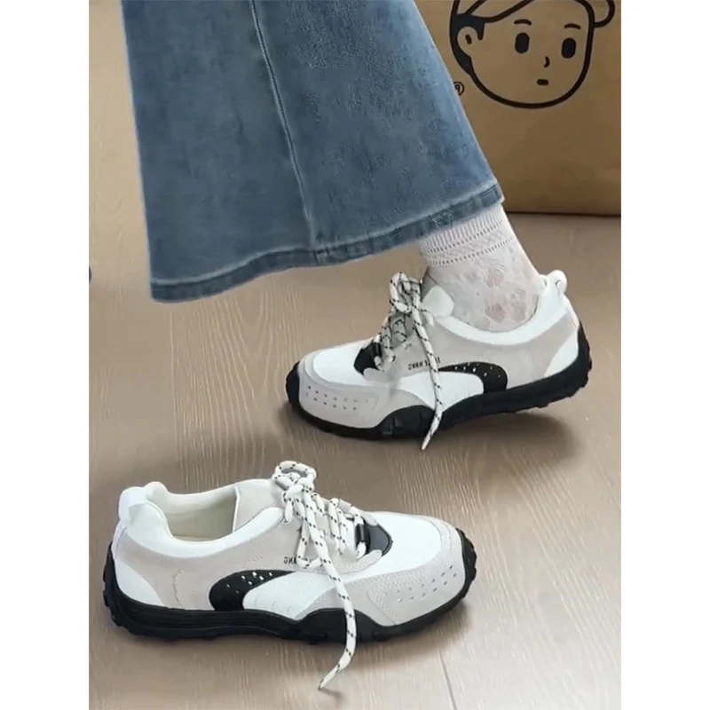 Damen Sportliche und atmungsaktive Sneakers mit rutschfester Sohle Heidi Mode - Image 8