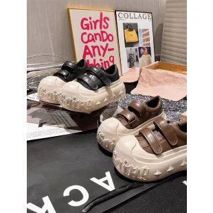 Damen Sportliche Veloursleder Sneaker mit verstellbarem Klettverschluss Heidi Mode