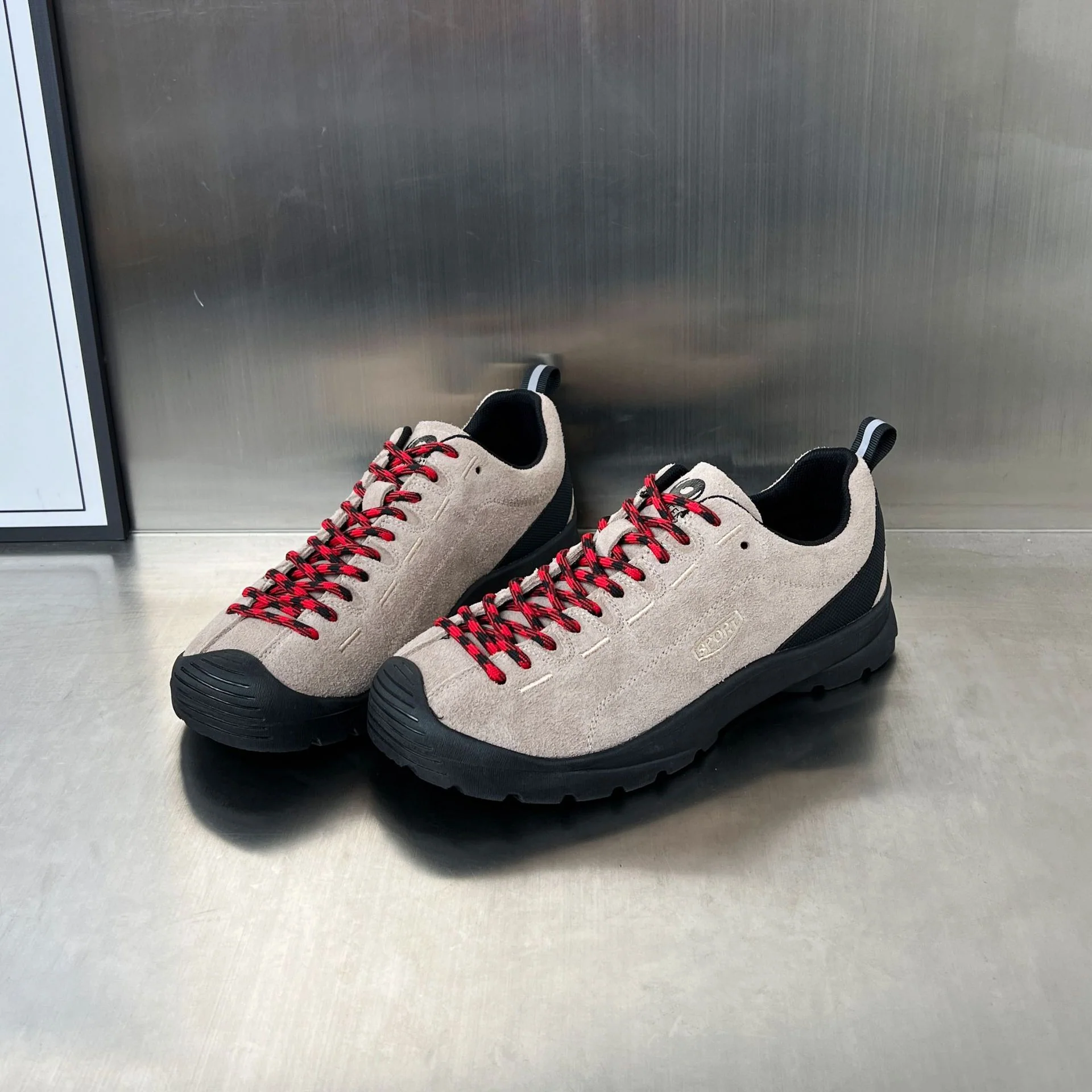 Damen Sportliche Wanderschuhe mit rutschfester Sohle und stabiler Verarbeitung Heidi Mode - Image 4