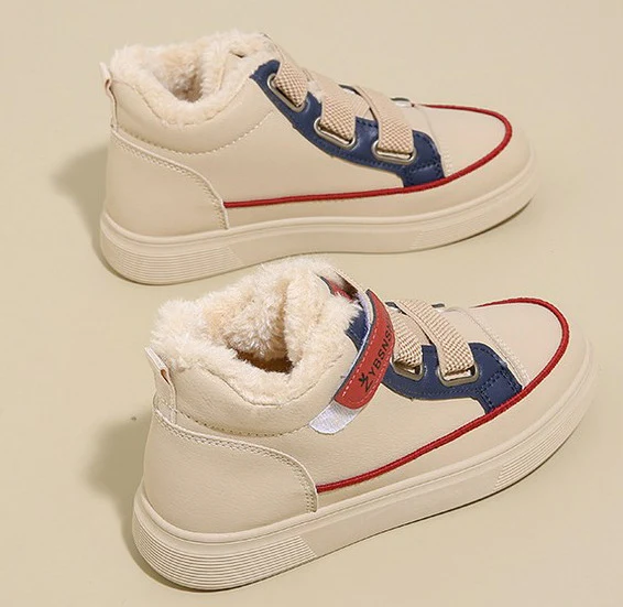 Damen Sportliche Warmgefütterte Sneaker mit praktischem Klettverschluss und robustem Sohlenprofil Heidi Mode - Image 4