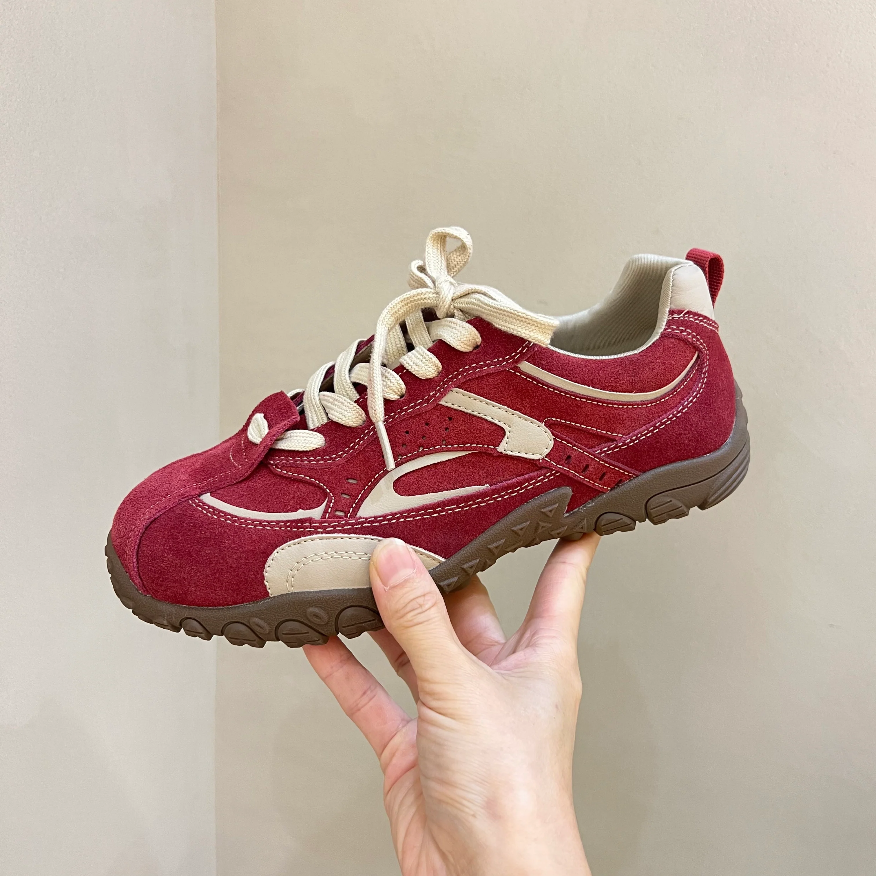 Damen Sportliche Wildledersneaker mit atmungsaktivem Mesh-Einsatz Heidi Mode - Image 6