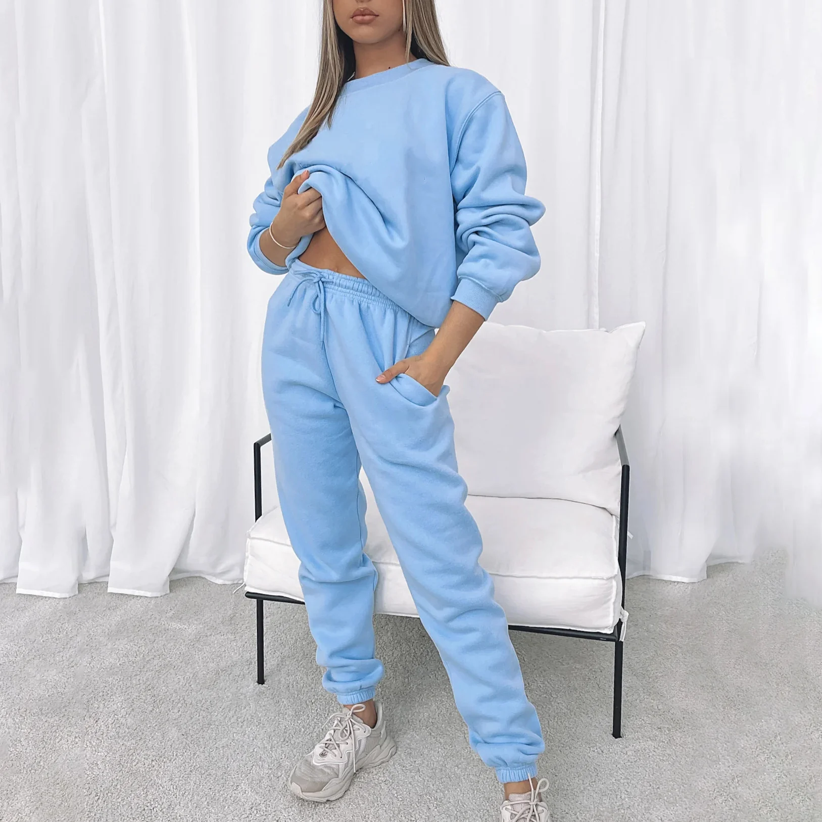 Jogginganzug Damen Sweatset aus Baumwollmix mit lockerem Schnitt - Image 28