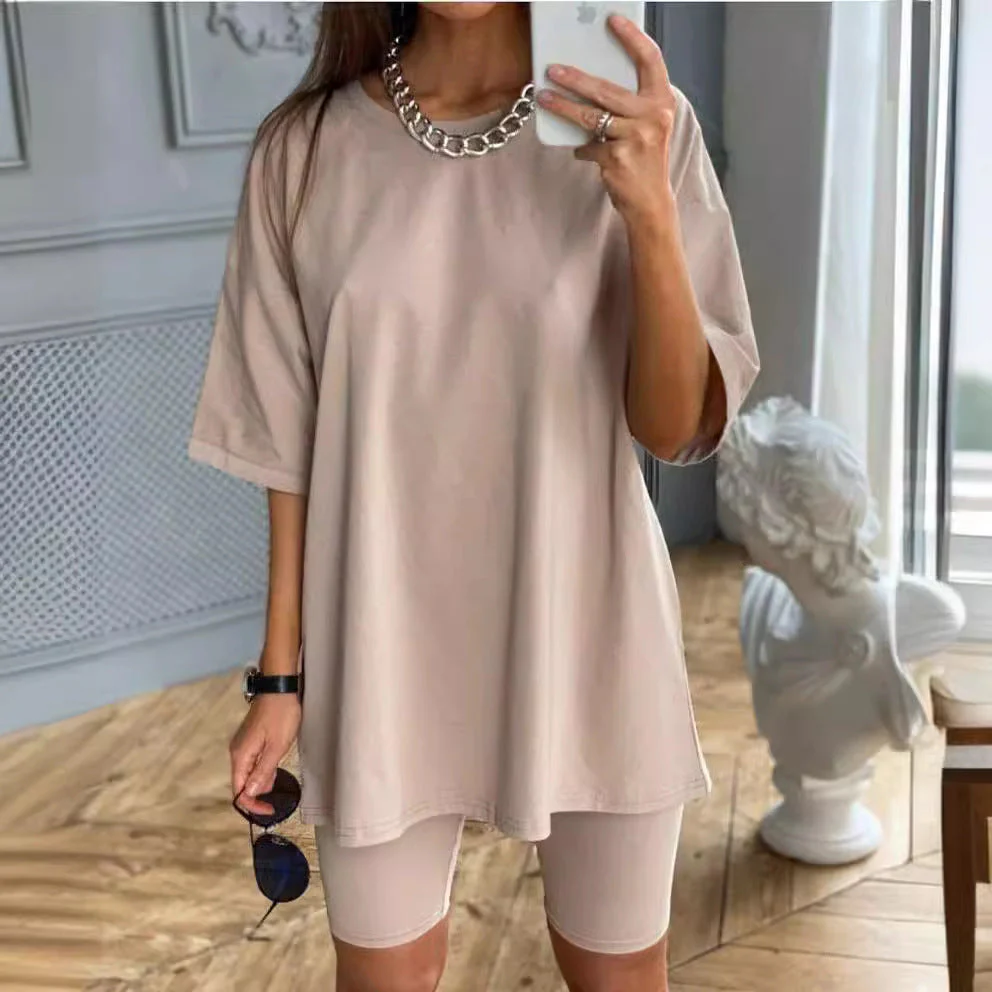 Damen Sportliches Zweiteiliges Set mit T-Shirt und Shorts Heidi-Mode - Image 2