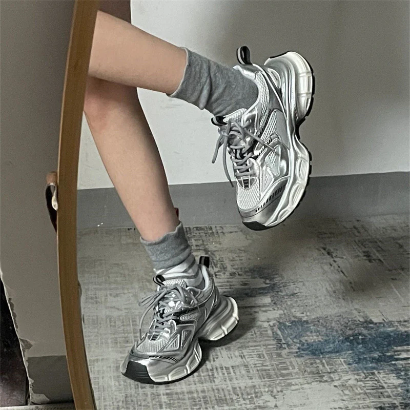 Damen Stadtangepasste Laufschuhe mit dämpfender Sohle und atmungsaktivem Mesh Heidi Mode - Image 3
