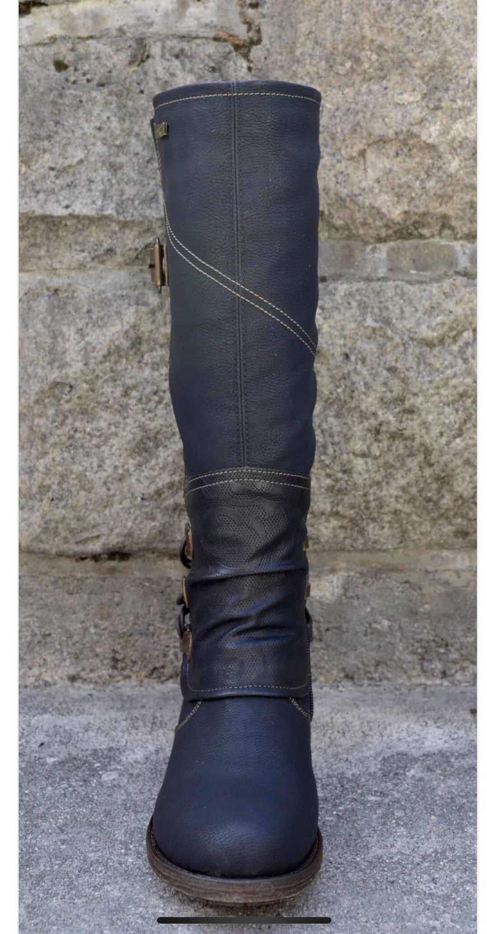 Damen Stiefel mit modischem Riemendesign und robustem Profil Heidi Mode - Image 6