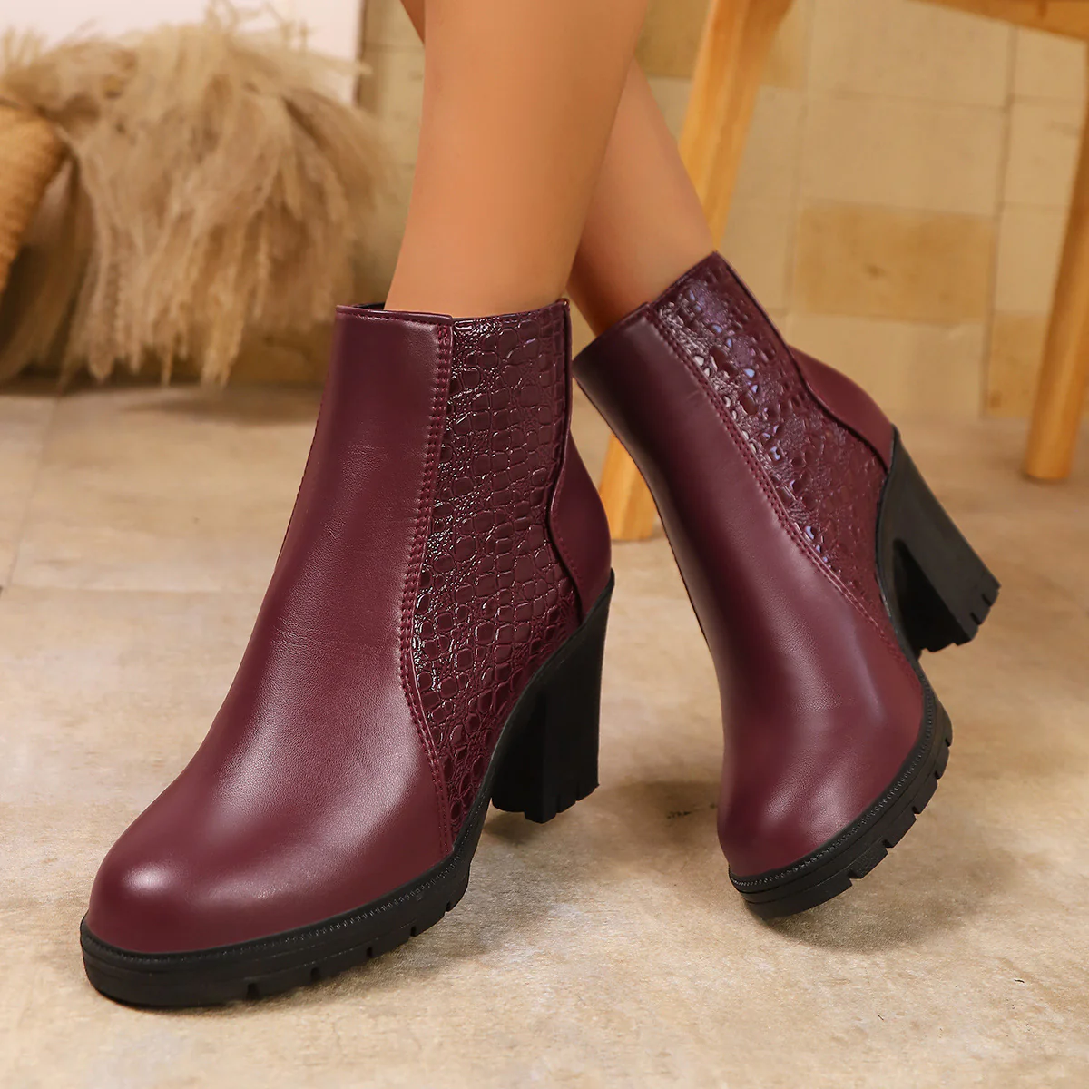 Damen Stiefeletten mit elegantem Schnürdesign und rutschfester Profilsohle Heidi Mode - Image 6