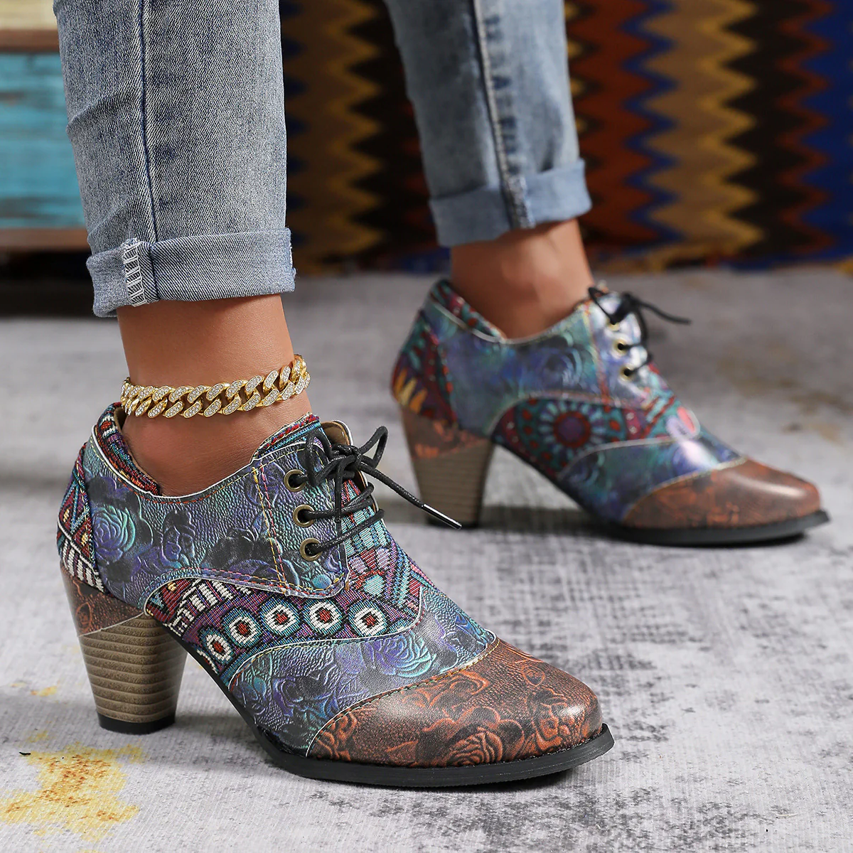 Damen Stiefeletten mit floralem Design und komfortablem Blockabsatz Heidi Mode - Image 8