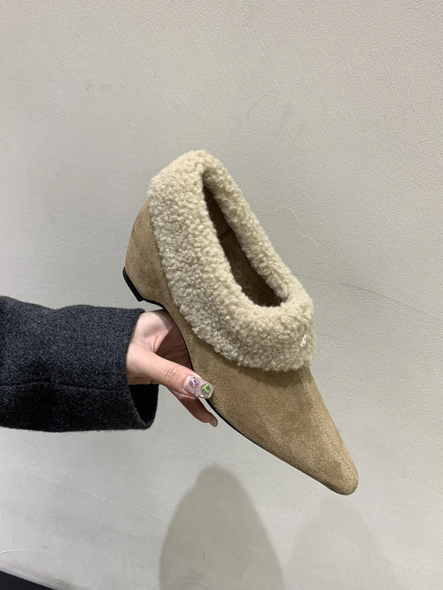 Damen Stiefeletten mit kuscheligem Kunstfellkragen und eleganter Form Heidi Mode - Image 8