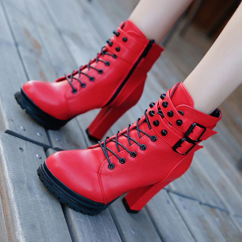 Damen Stiefeletten mit modischem Riemen und robustem Profilsohle Heidi Mode - Image 4