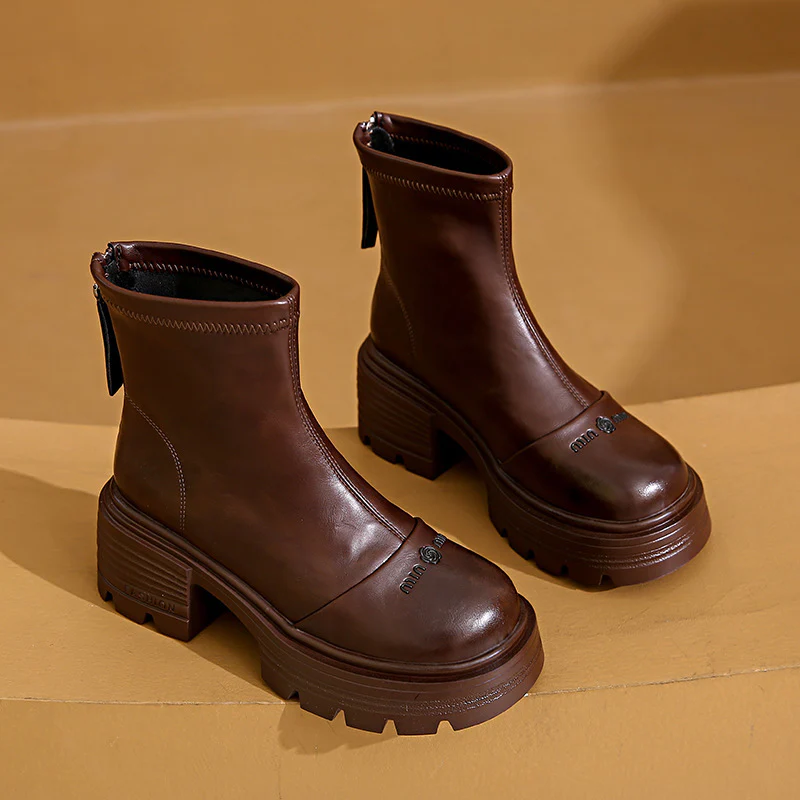 Damen Stiefeletten mit robustem Blockabsatz und modernem Reißverschluss Heidi Mode - Image 6