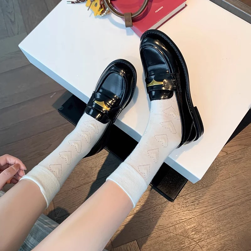 Damen stilvolle Mokassins mit glänzender Oberfläche und eleganter Zierschnalle Heidi Mode - Image 6