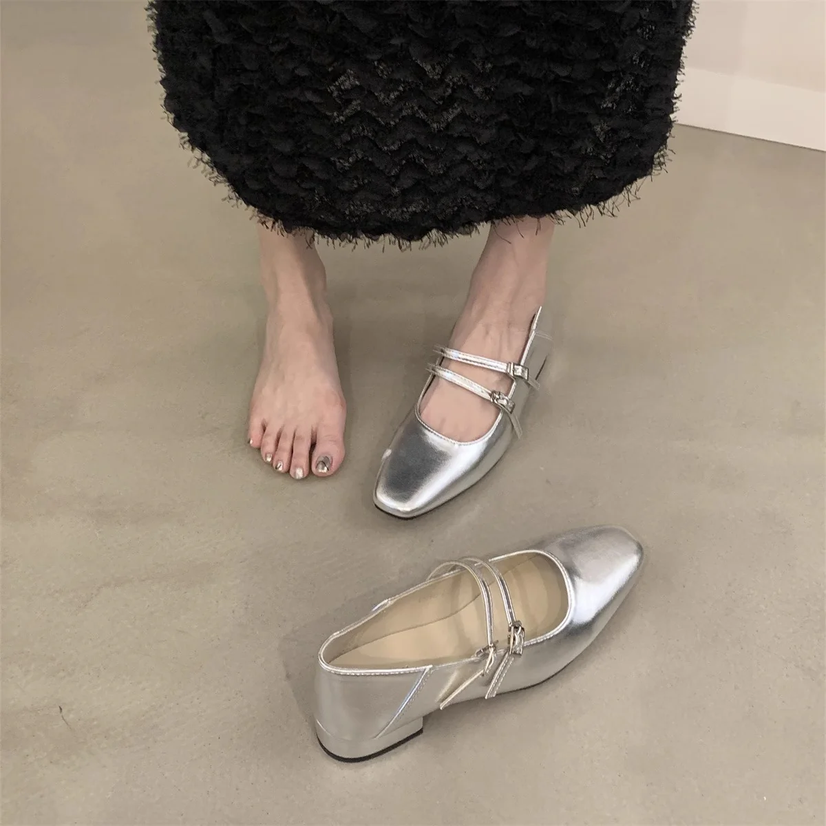 Damen stilvolle Pumps mit verstellbaren Riemen Heidi Mode