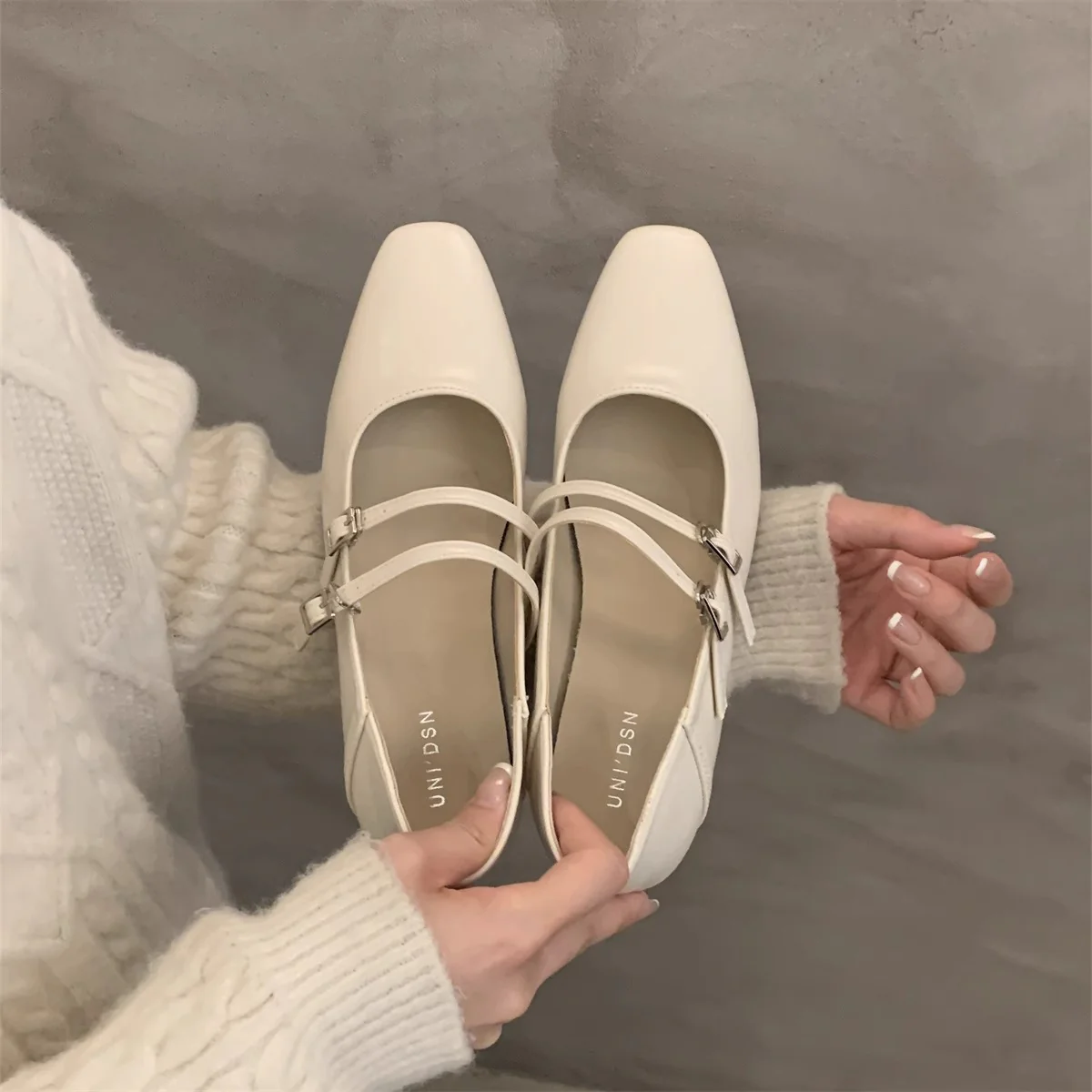 Damen stilvolle Pumps mit verstellbaren Riemen Heidi Mode - Image 3