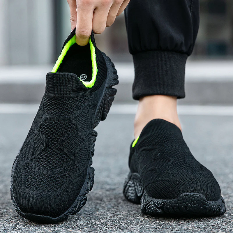 Damen Strick-Sneaker mit rutschfester Sohle und atmungsaktiver Passform Heidi Mode