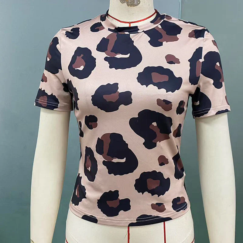 Damen T-Shirt mit Modischem Leoprint und Figurbetonendem Schnitt Heidi-Mode - Image 4