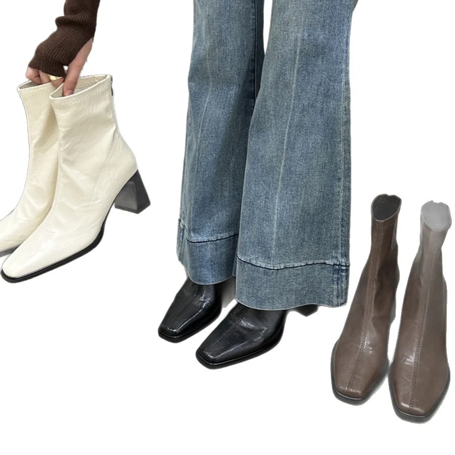 Damen Trendige Ankle Boots mit hohem Blockabsatz und edler Lederoberfläche Heidi Mode - Image 5