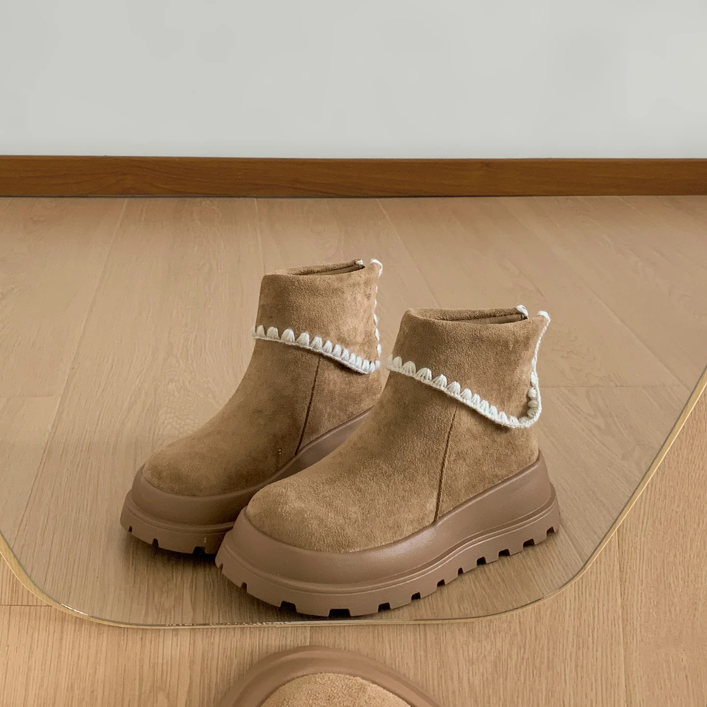Damen Trendige Chelsea Boots mit modischer Plateau-Sohle Heidi Mode - Image 3
