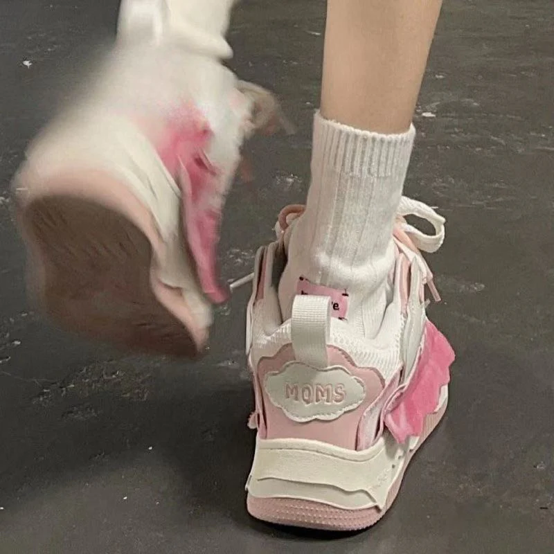 Damen Trendige Chunky Sneakers mit verspielten Akzenten Heidi Mode - Image 3