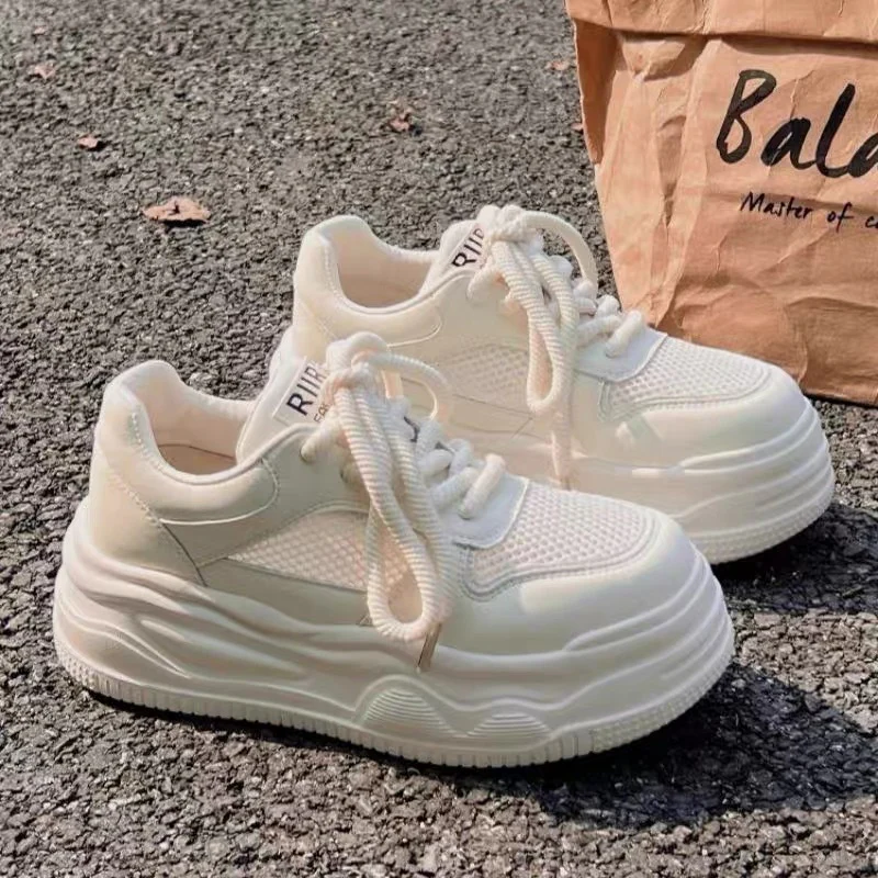 Damen Trendige Plateau-Sneaker mit atmungsaktivem Obermaterial Heidi Mode - Image 2