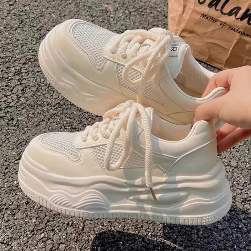 Damen Trendige Plateau-Sneaker mit atmungsaktivem Obermaterial Heidi Mode - Image 3